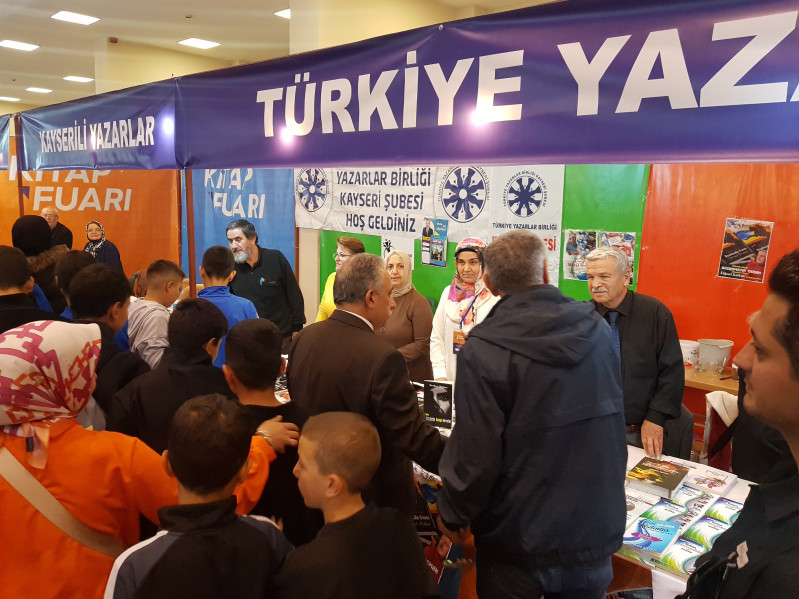 6-kitap-fuarinda-tyb-kayseri-olarak-yerimizi-aldik thumbnail